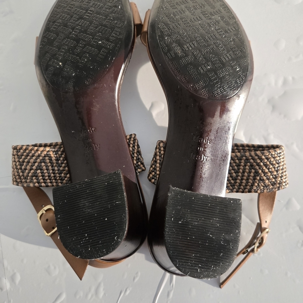 Italian Shoemakers Brown Sandals with Woven Strap - Picture 9 of 12